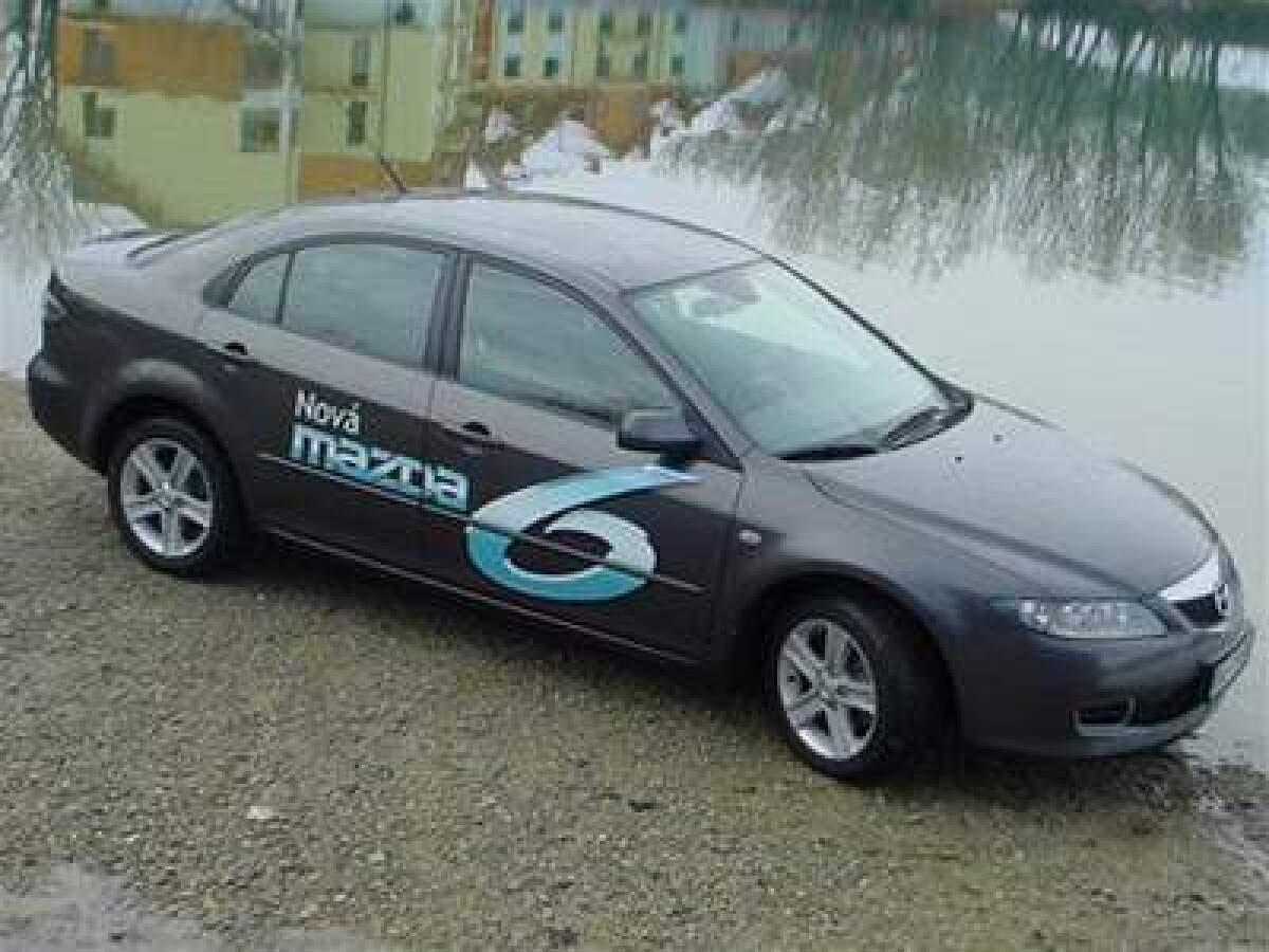 Mazda 6 2,0i Touring