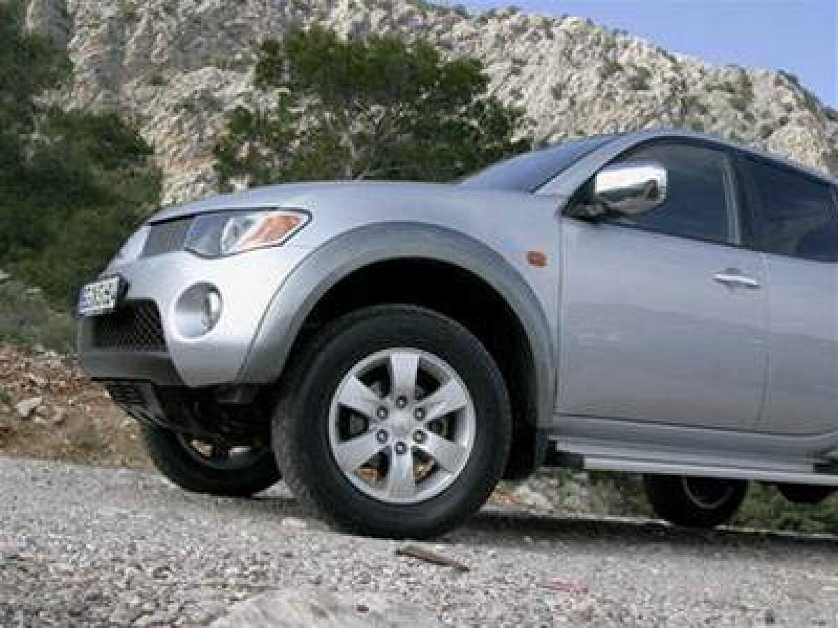 Mitsubishi L200