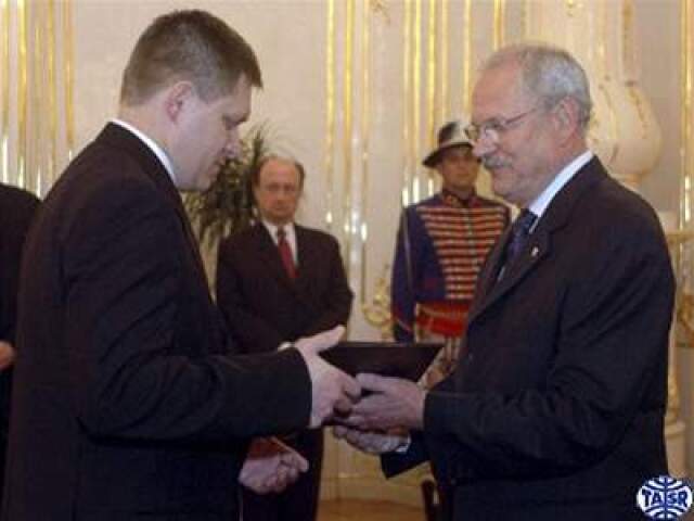 Fico, Gašparovič