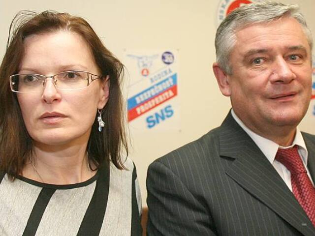 Anna Belousovová, Ján Slota