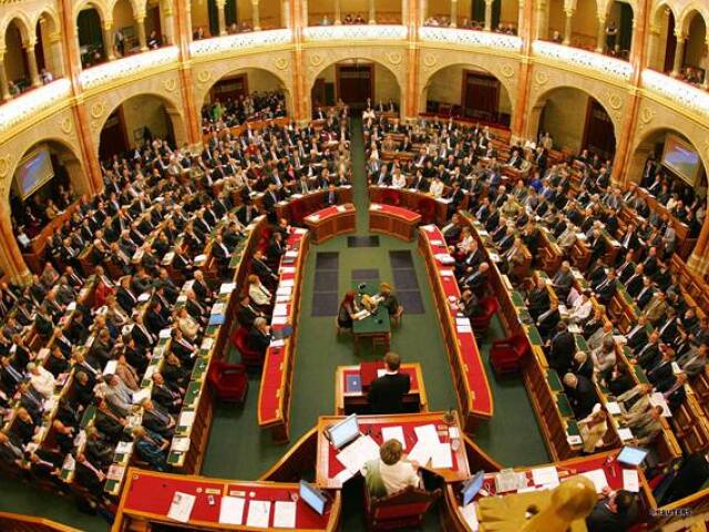 Maďarský parlament.