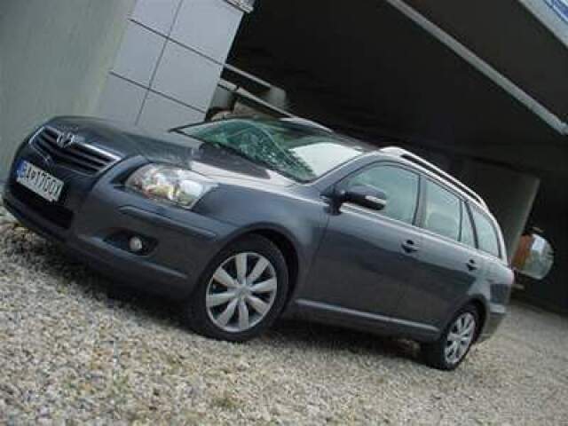 Toyota Avensis D-4D