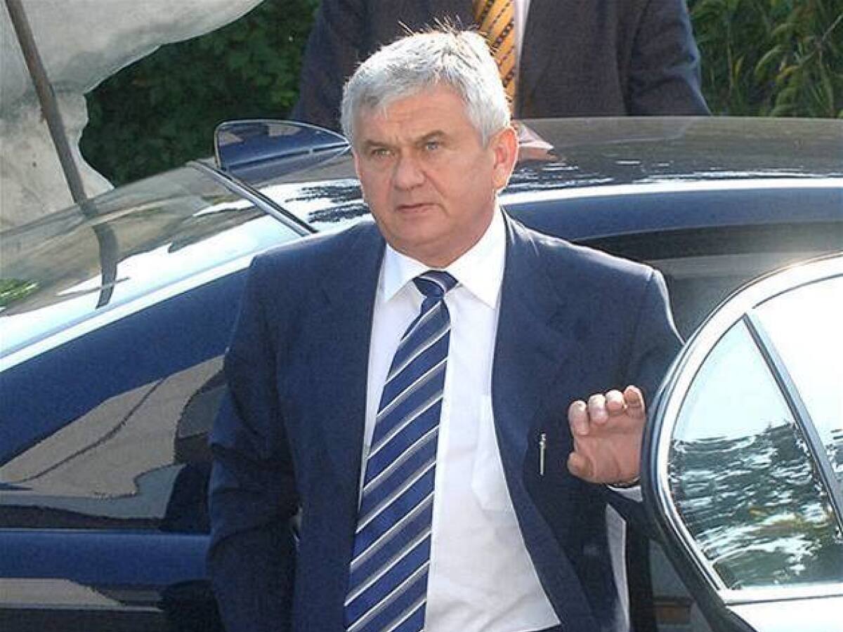 Ľubomír Jahnátek