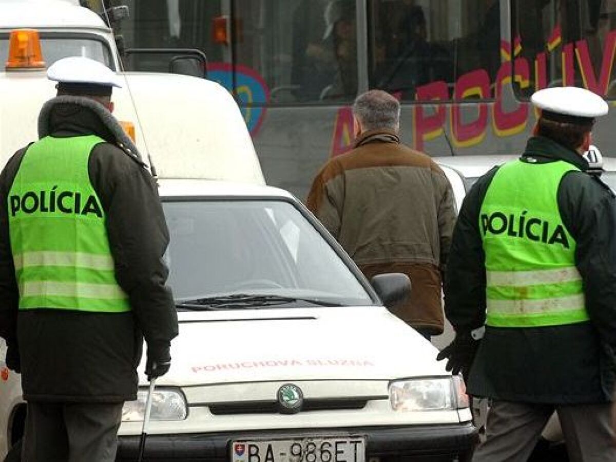 Polícia