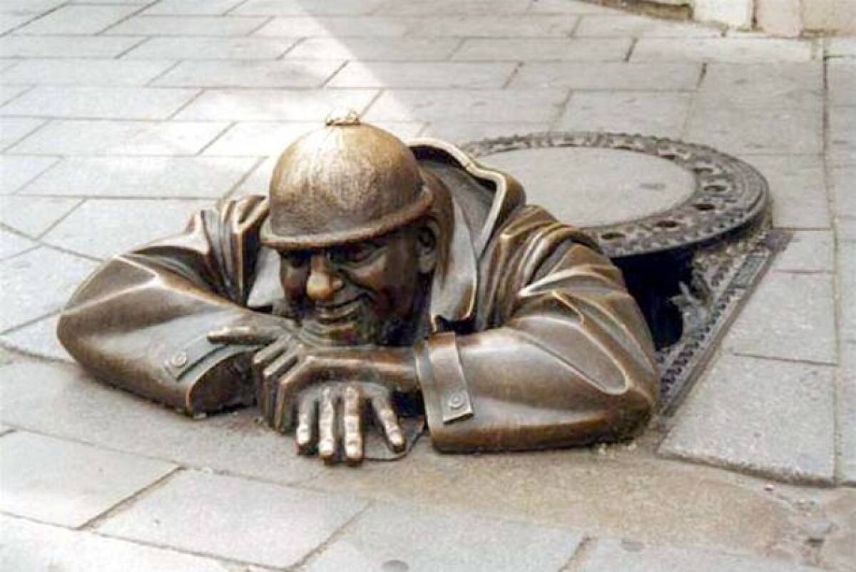 Čumil, Bratislava
