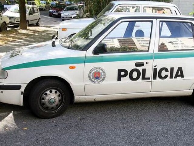 Polícia