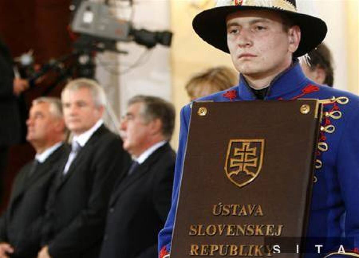 Ústava SR