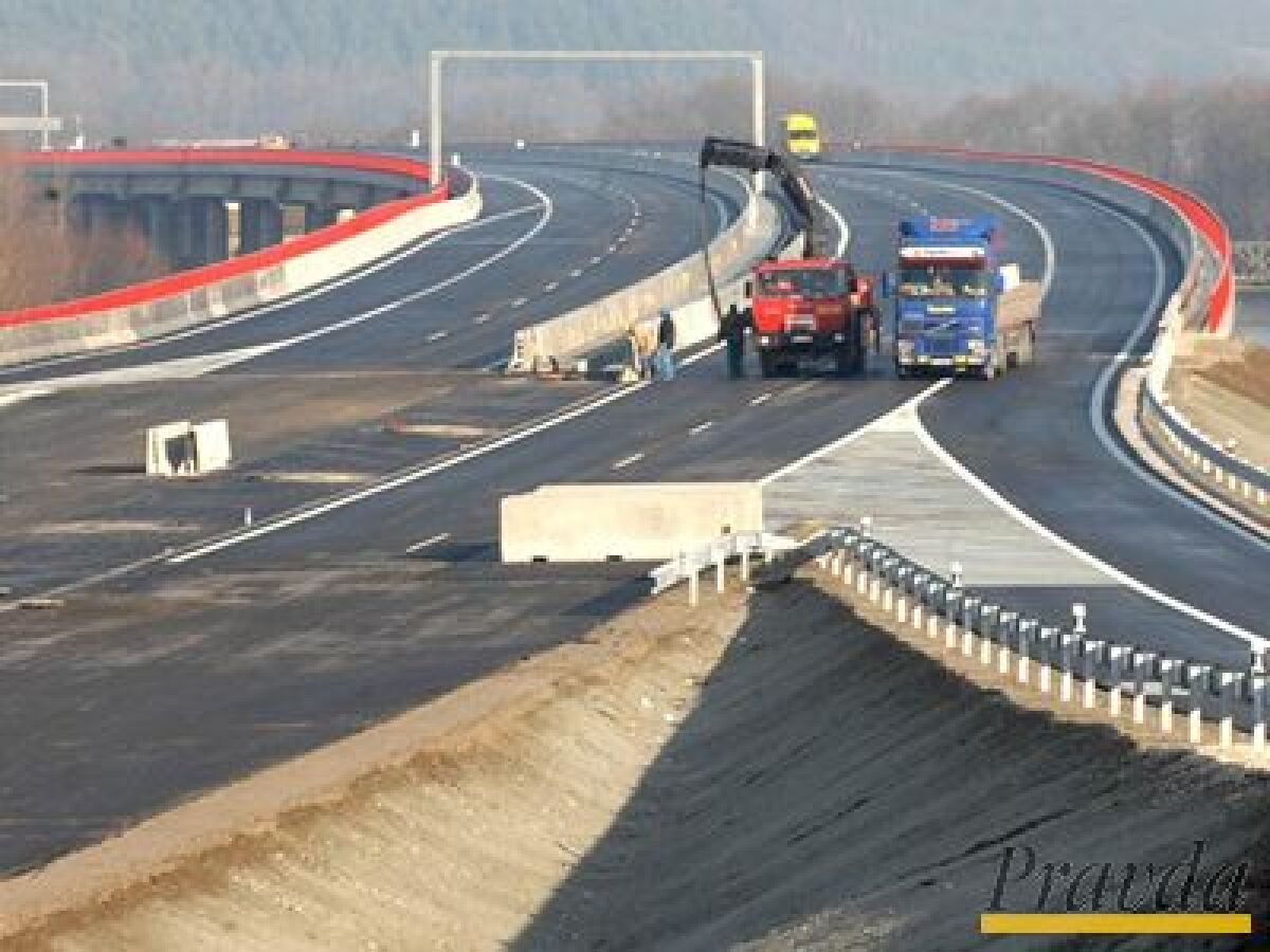 Výstavba diaľnice pri Žiline
