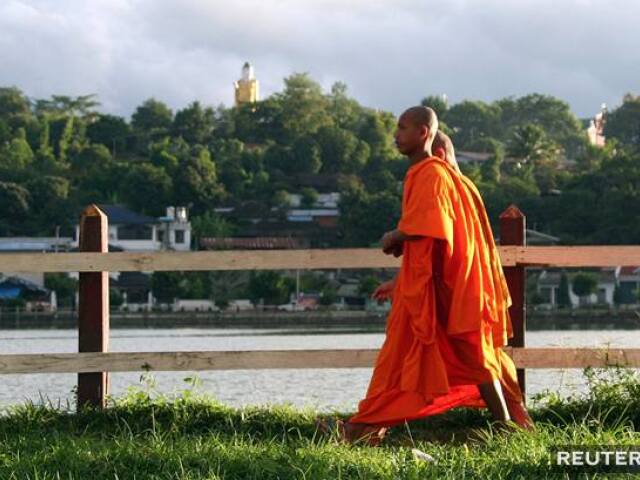 Barma, mních