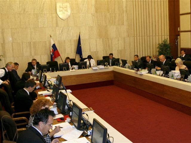 Zasadnutie vlády, rokovanie, vláda
