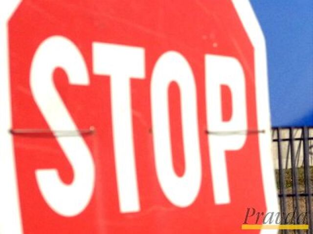 STOP