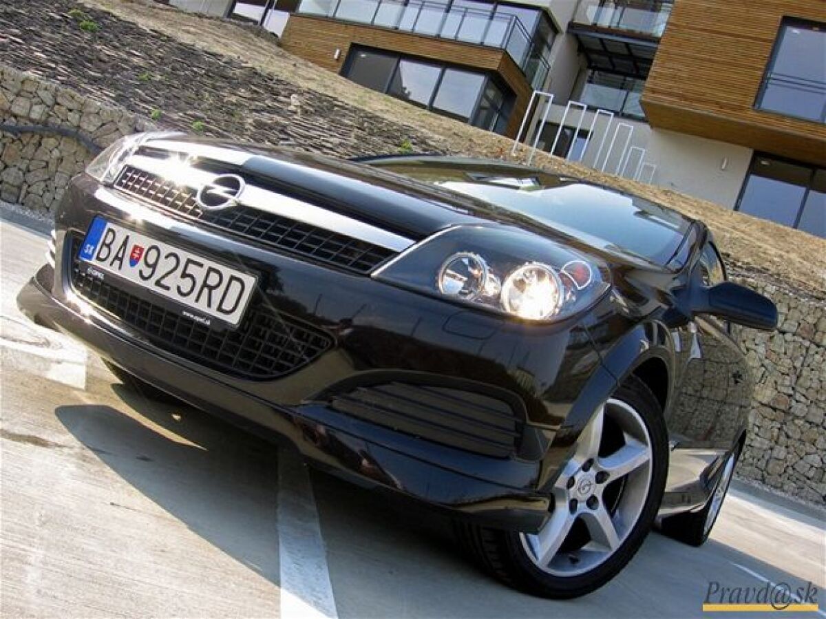 Opel Astra GTC