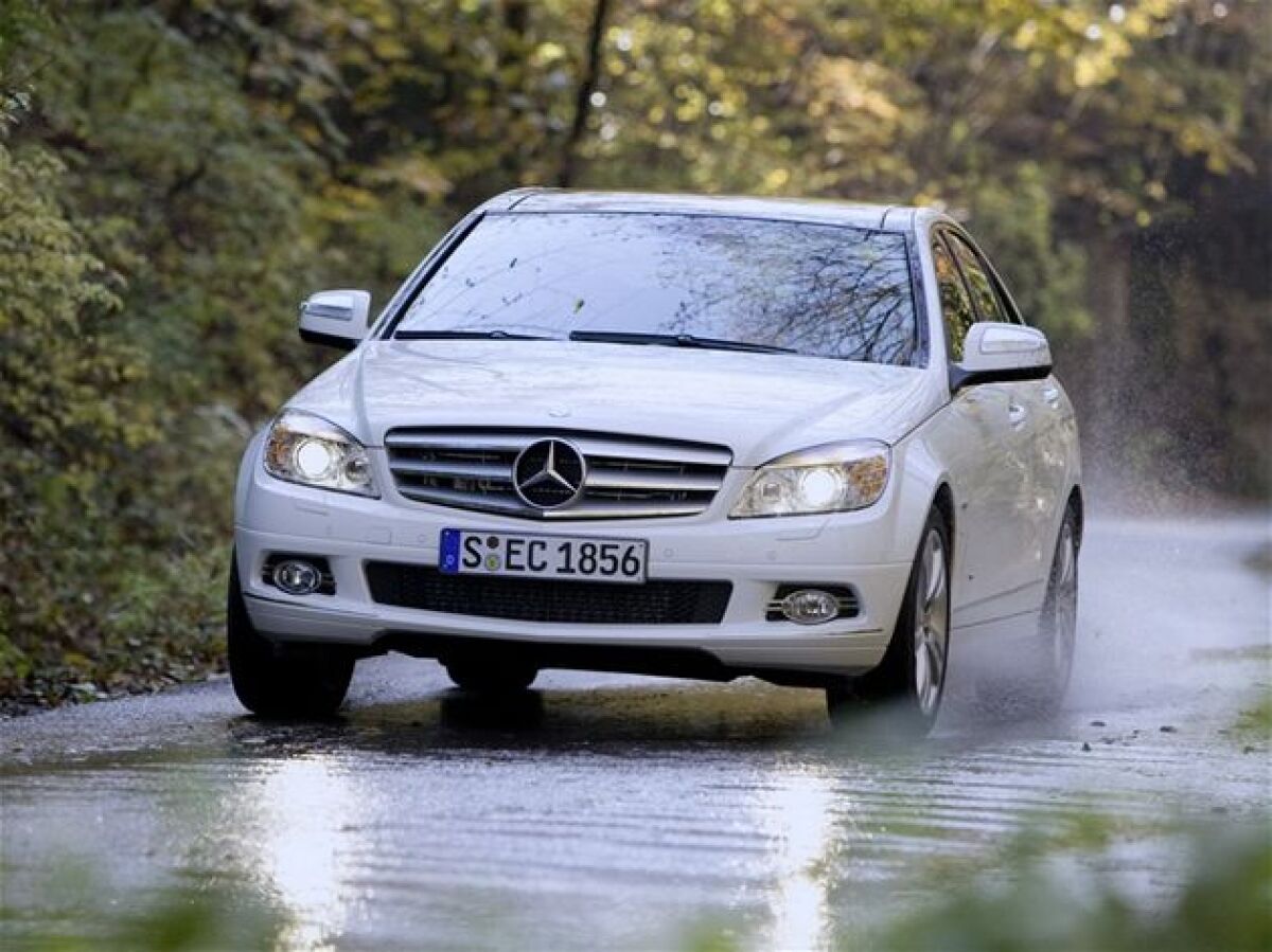 Mercedes-Benz C 4MATIC