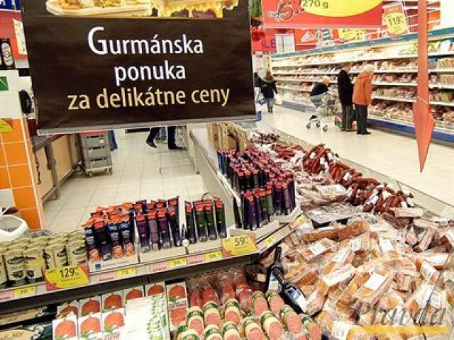 Obchod, údeniny, saláma, mäso