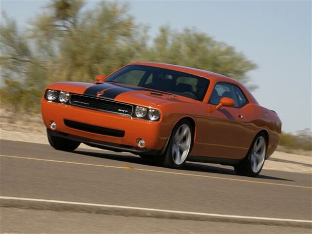 Dodge Challenger SRT8