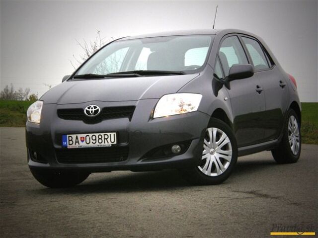Toyota Auris
