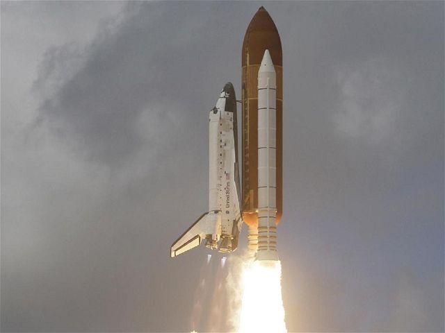 raketoplán raketa Discovery