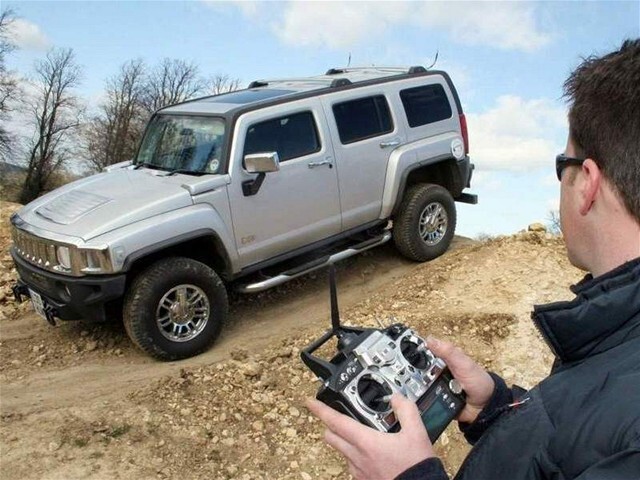 Hummer H3 na diaľkové ovládanie