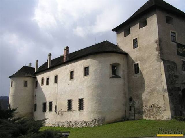 Zvolenský zámok