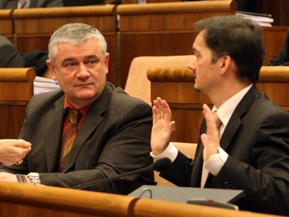 Slota a Rafaj