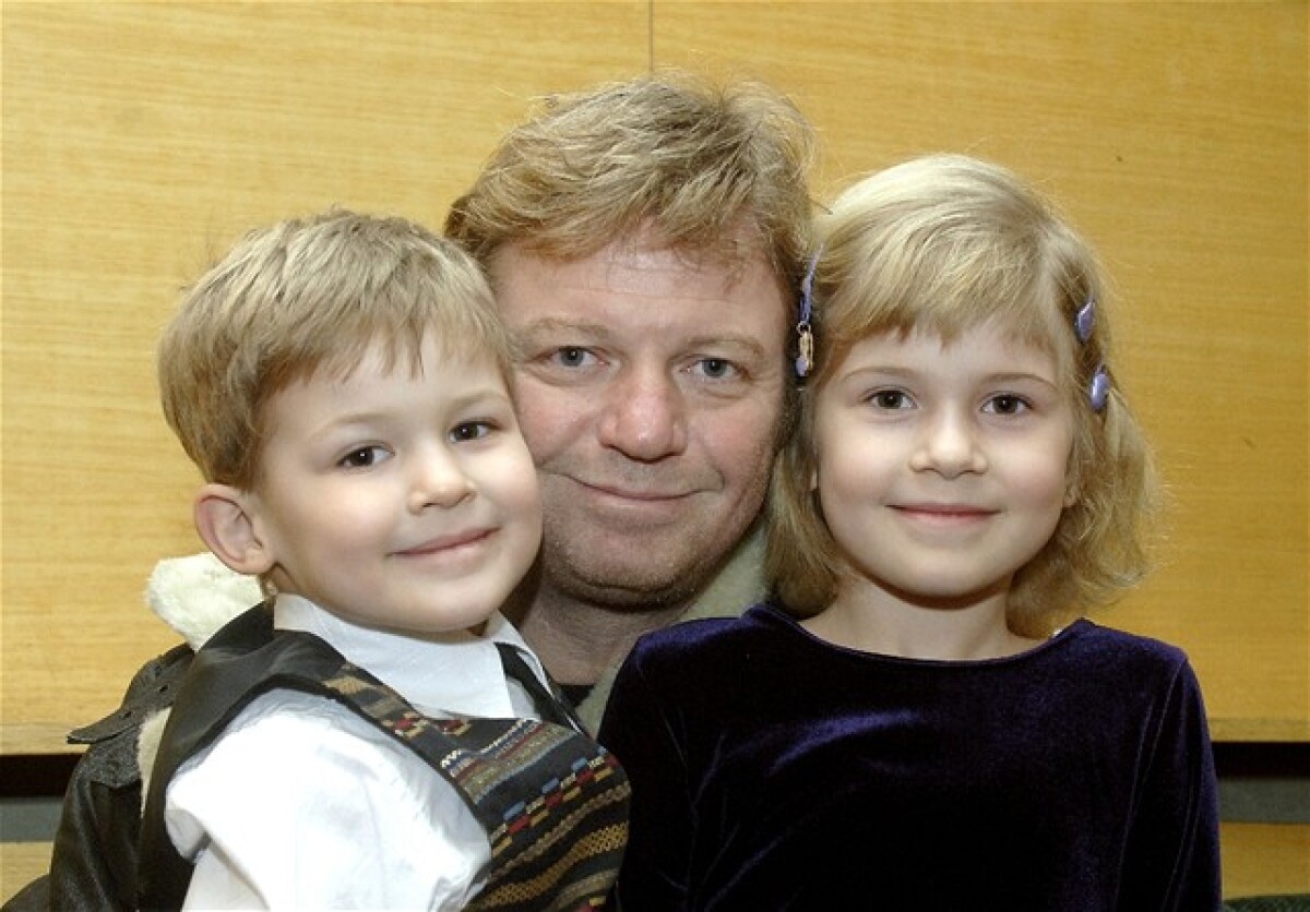 Maroš Kramár s dcérou Tamarou a synom Timurom