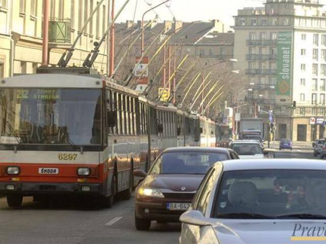 MHD, trolejbus