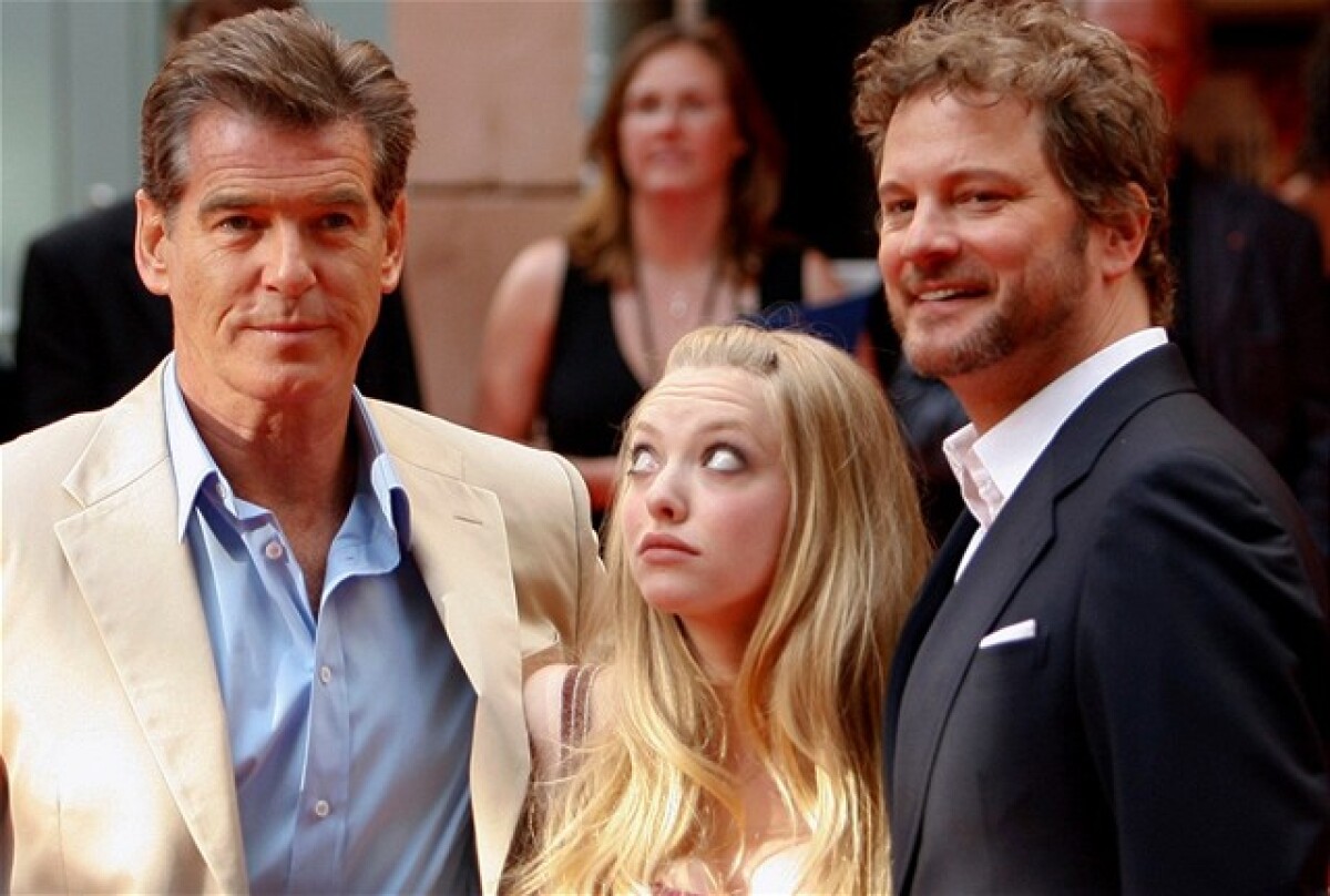 Pierce Brosnan (vľavo), Amanda Seyfried a Colin Firth