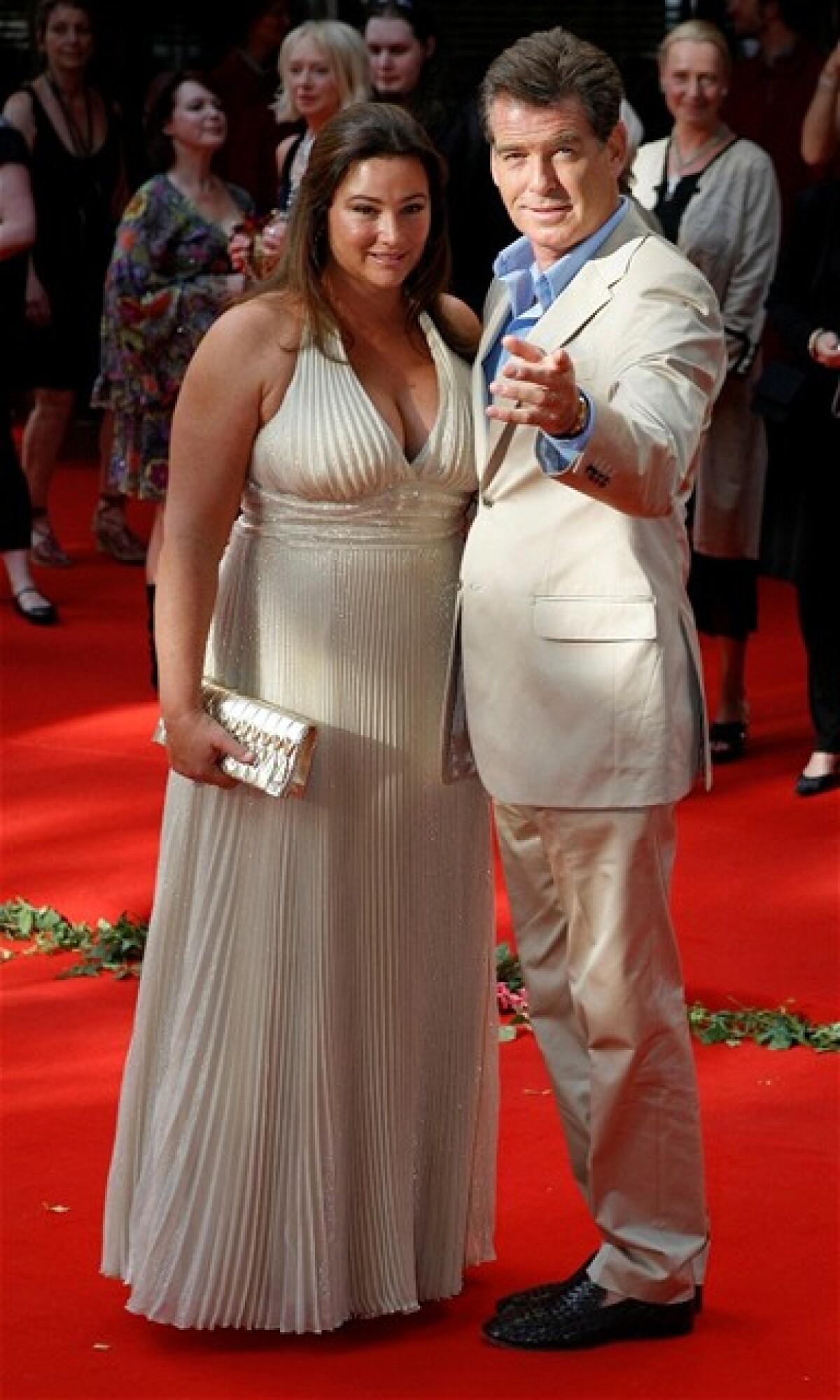 Pierce Brosnan a Keely Shaye-Smith 