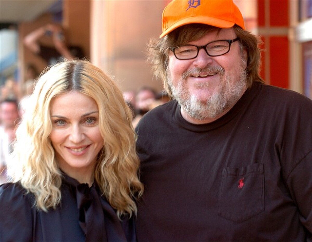Madonna a Michael Moore