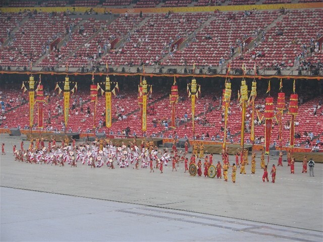 Vtáčie hniezdo, pred ceremoniálom, OH