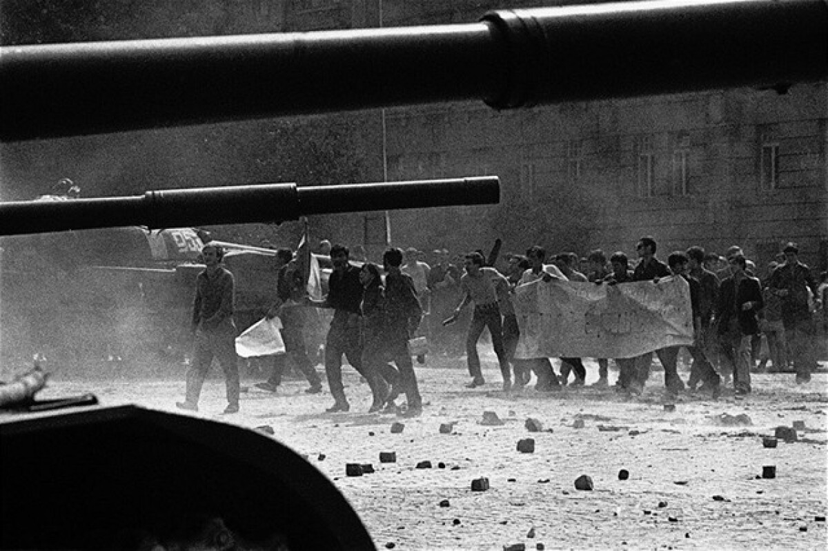 Šafárikovo námestie v Bratislave v auguste 1968.