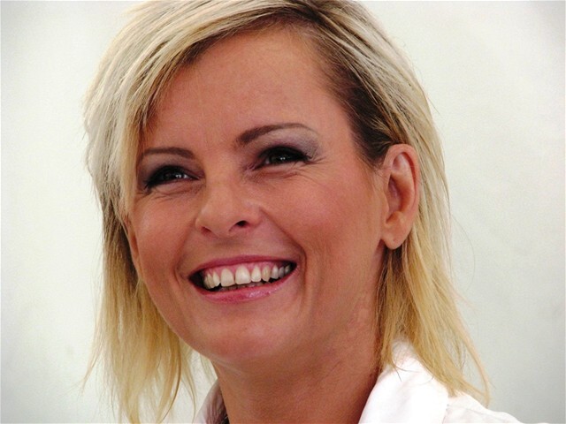 Iveta Bartošová