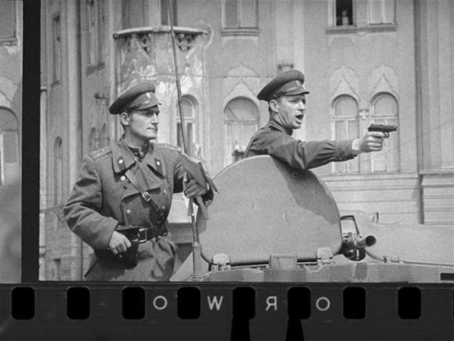 Dôstojníci Sovietskej armády