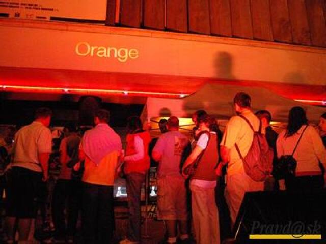 Predajňa Orange v Bratislave 21. augusta 2008