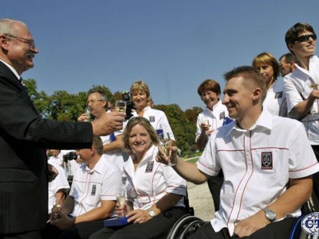 Ivan Gašparovič a paralympionici