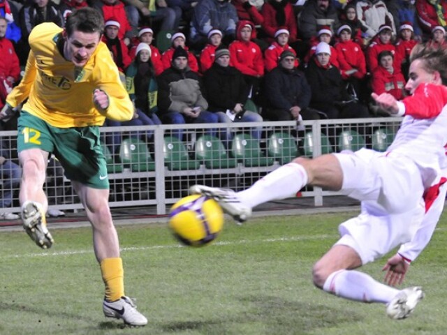 Pohar UEFA, Zilina, Slavia, Jez, Svento