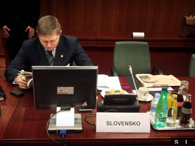 Robert Fico, summit