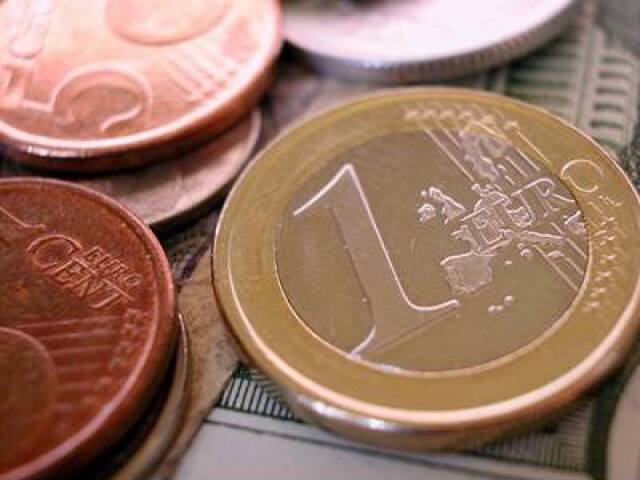 Euro, peniaze, mince