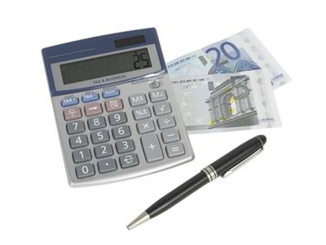 Kalkulačka, dane, peniaze, euro