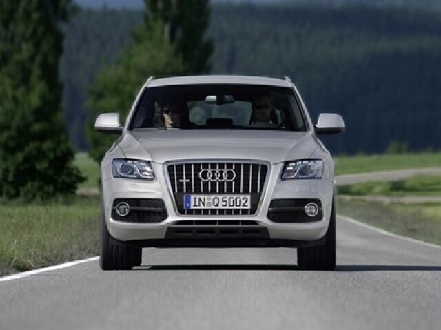 Veľká maska chladiča je poznávacím znamením všetkých Audi.