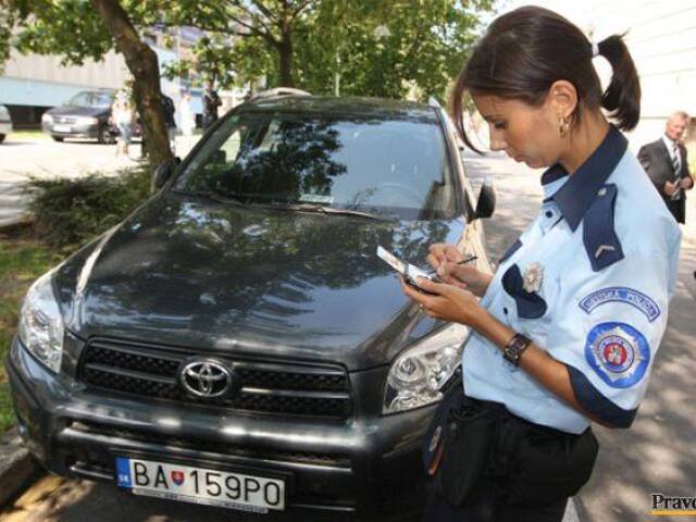 Polícia