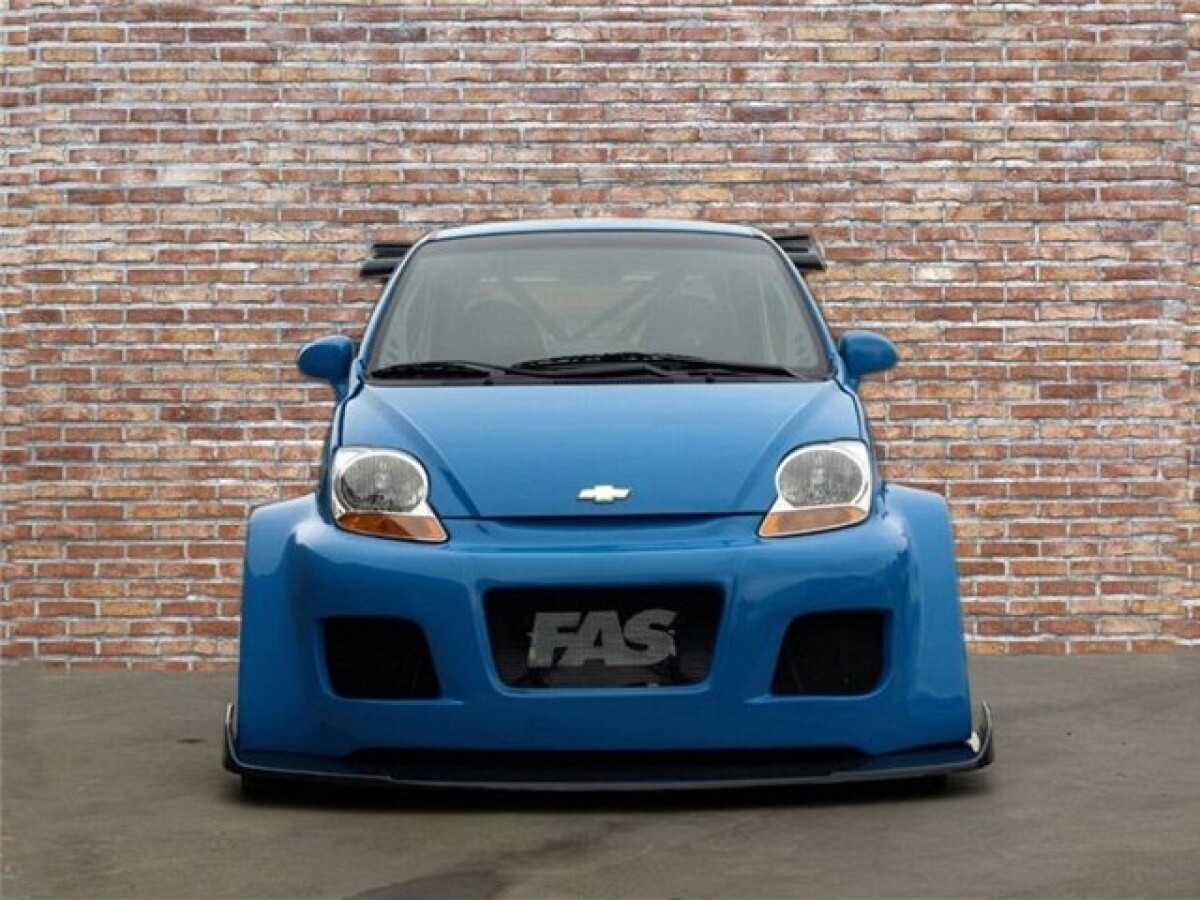 Chevrolet Spark V8