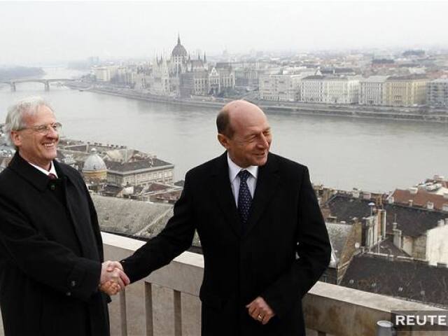Sólyom, Basescu