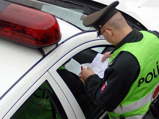 policajt, polícia, kontrola