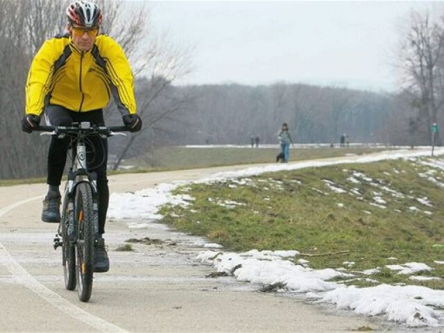 pošasie, zima, sneh, jar, jeseň, hrádza, bicykel, cyklista