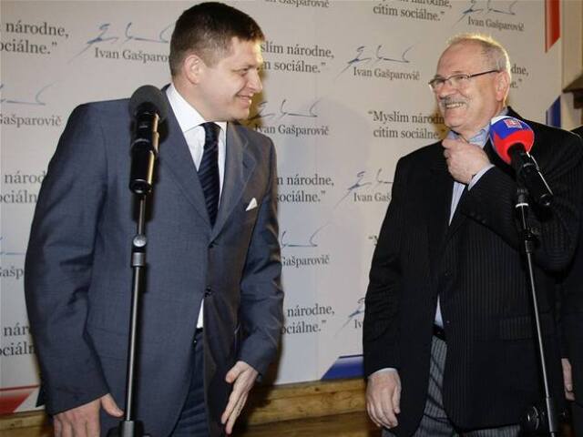 voľby,prezident, Fico, Gašparovič, štáb