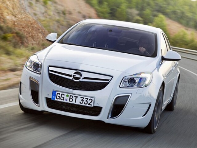 Opel Insignia OPC
