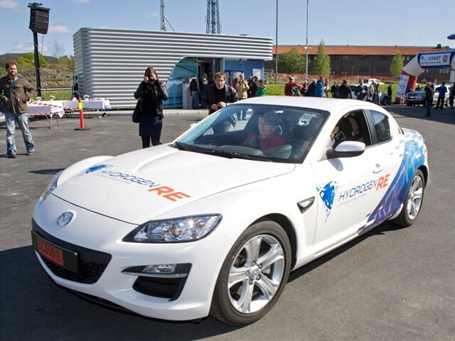 Mazda RX-8 Hydrogen RE