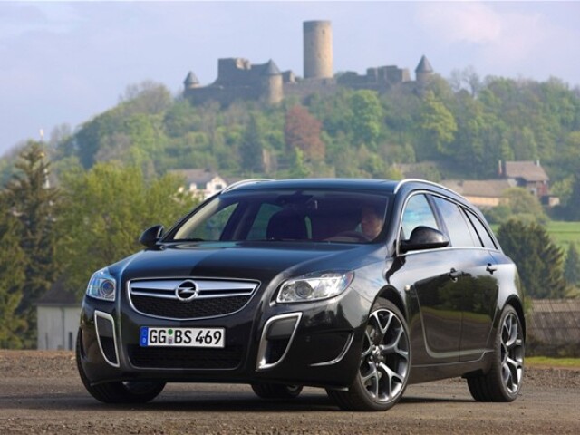 Opel Insignia OPC ST