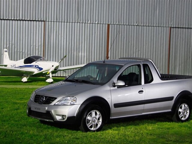 Nissan NP 200